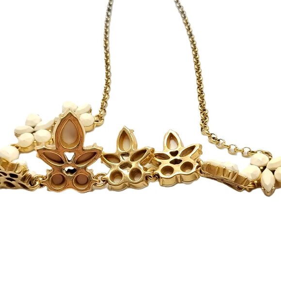 J. Crew Ivory Color Floral Statement Necklace Gold Tone Chain - Picture 4 of 12
